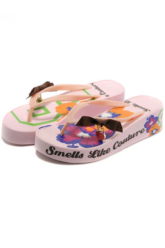 Juicy Couture Callie Wedges Flip Flops Pink